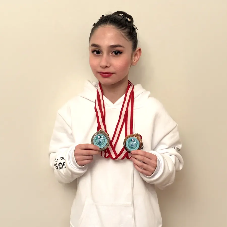 Artistik Yüzmede Üç Türkiye Derecesi!